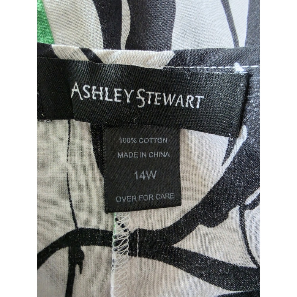 Ashley Stewart Blouse 14W Black White Green Abstract 3/4 Sleeve V-Neck Top